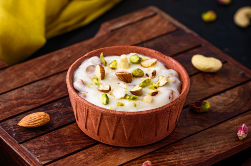 DRY FRUIT SHRIKHAND